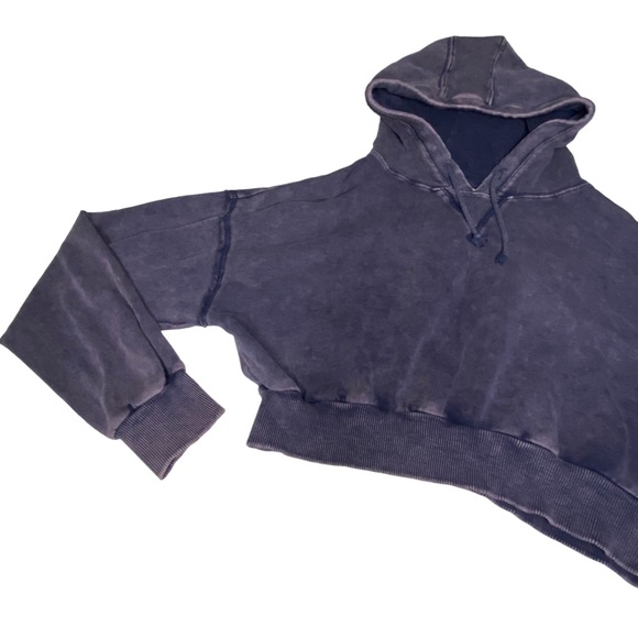 Aeropostale Cropped Sweatshirt with hoodie Size Small Distressed - Picture 3 of 8